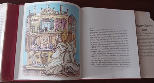 Racketty-Packetty House