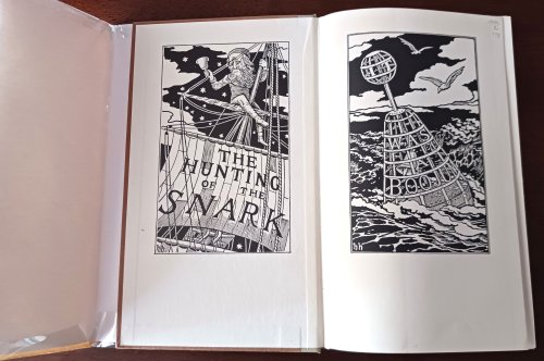 The Annotated Snark: The Full Text of Lewis Carroll's Great Nonesense Epic The Hunting of the Snark with the Original Illustrations by Henry Holiday