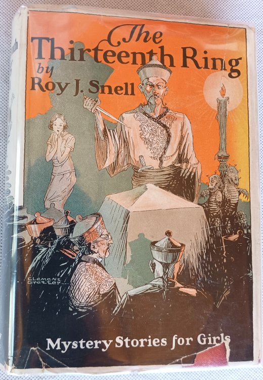 The Thirteenth Ring (Mystery Stories for Girls)