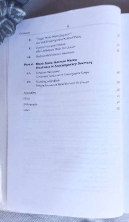 Hitler's Black Victims: The Historical Experiences of Afro-Germans, European Blacks, Africans, and African Americqns in the Nazi Era (Crosscurrents in African American History seres)