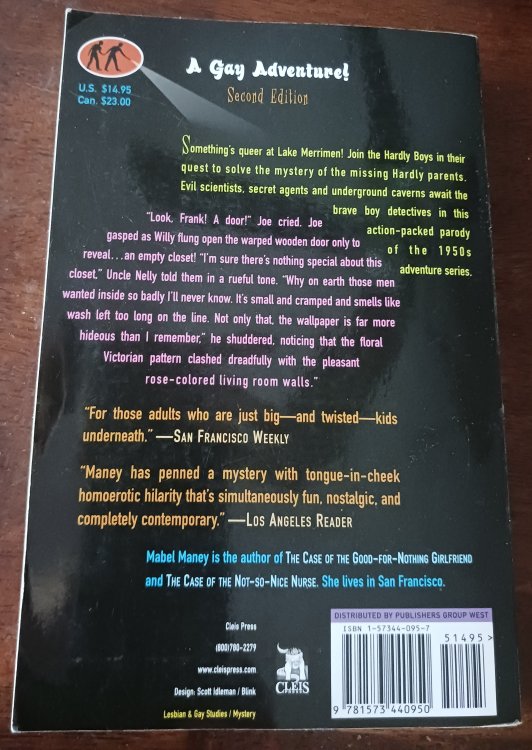 A Ghost In The Closet: A Hardly Boys Mystery