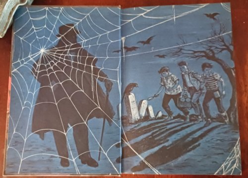 Alfred Hitchcock and the Three Investigators: The Mystery of the Stuttering Parrot