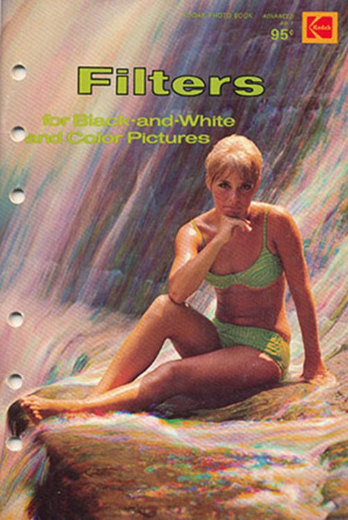 Filters for Black-and-White and Color Pictures (CAT 147 7108)