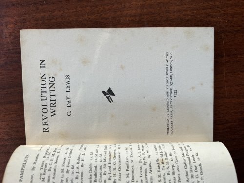 Day to Day Pamphlets: No. 29 Revolution in Writing