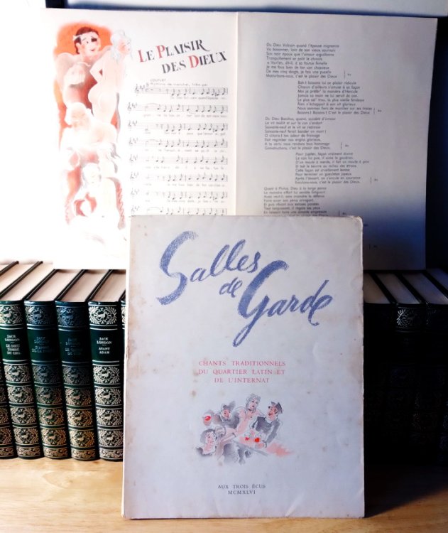 Salles de Garde: chants traditionnels du Quartier Latin et de l'internat.