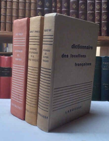 Lot of three Larousse French language guides: Dictionnaire des Synonymes; Dictionnaire des Locutions Francaise; Dictionnaire des Difficultes de la Langue Francaise