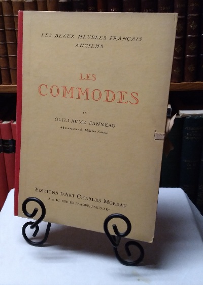 Les Commodes