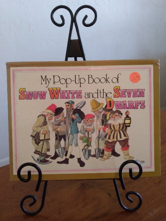 My Pop-Up Book of Snow White and the Seven Dwarfs