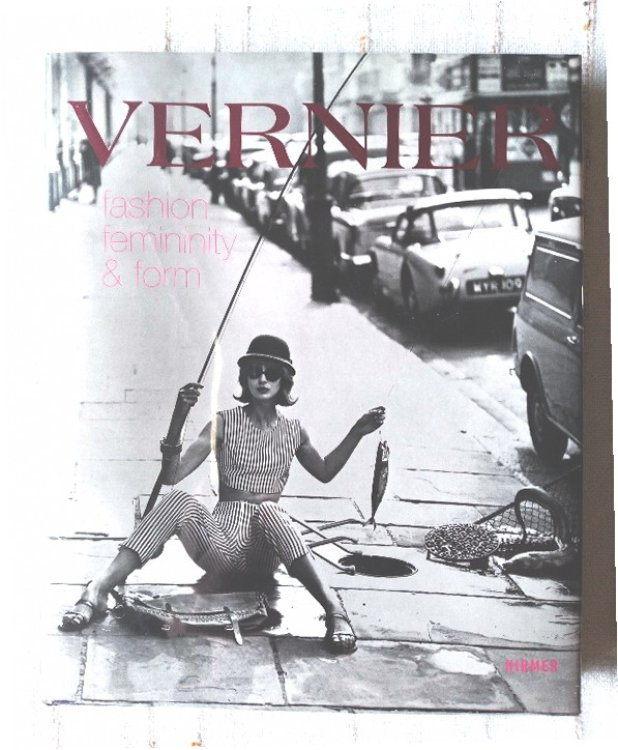 Vernier: Fashion, femininity & form