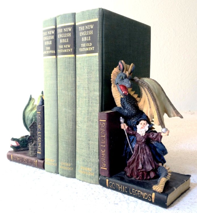 The New English Bible: The Old Testament; The New Testament; The Apocrypha