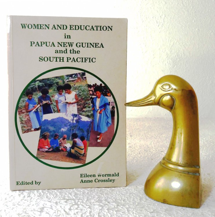 Image for Women and Education in Papua New Guinea and the South Pacific Women and Education in Papua New Guinea and the South Pacific