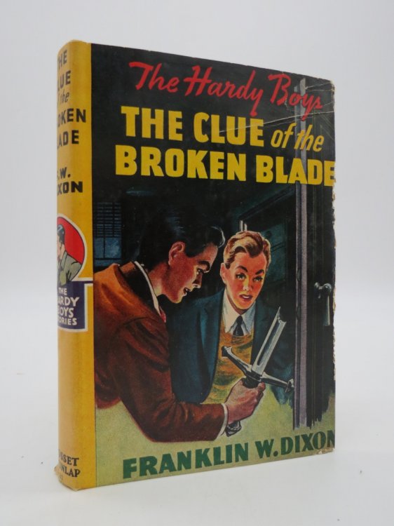 THE CLUE OF THE BROKEN BLADE (THE HARDY BOYS) (DJ Protected by a Brand New, Clear, Acid-Free Mylar Cover)