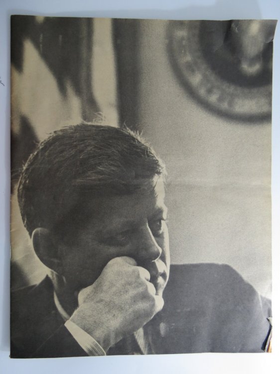 DETROIT NEWS SPECIAL REPORT, DECEMBER 5, 1963 - (24 PAGE SECTION DEVOTED EXCLUSIVELY TO PRESIDENT JOHN F. KENNEDY)