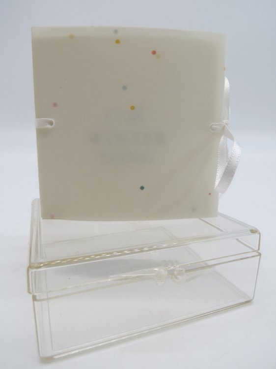 A WINTER SONG (MINIATURE BOOK)