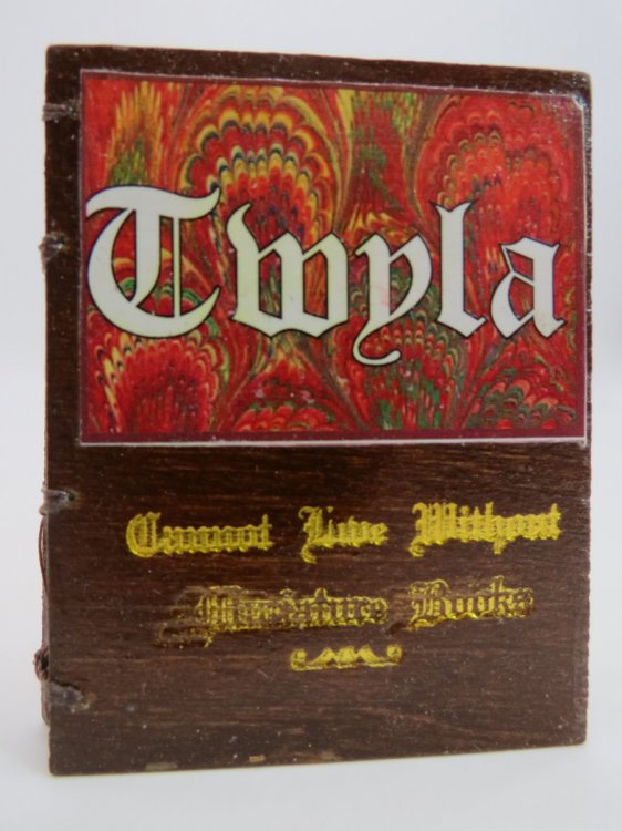 I CANNOT LIVE WITHOUT MINIATURE BOOKS (MINIATURE BOOK)