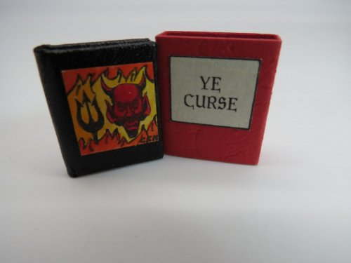 YE OLDE LIBRARIANS CURSE (MINIATURE BOOK)