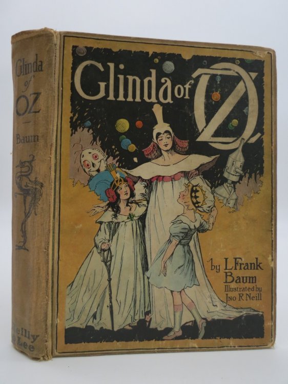 GLINDA IN OF OZ