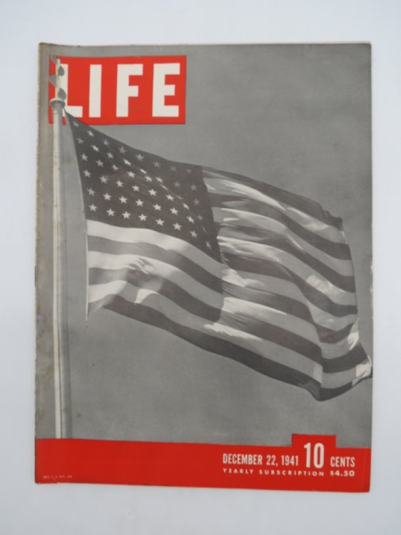 LIFE MAGAZINE, DECEMBER 22, 1941 (PEARL HARBOR ATTACK; UNITED STATES FLAG COVER)