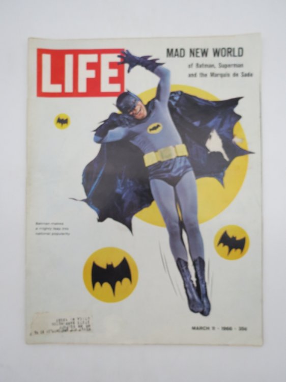 LIFE MAGAZINE MARCH 11, 1966 (MAD NEW WORLD BATMAN, SUPERMAN)