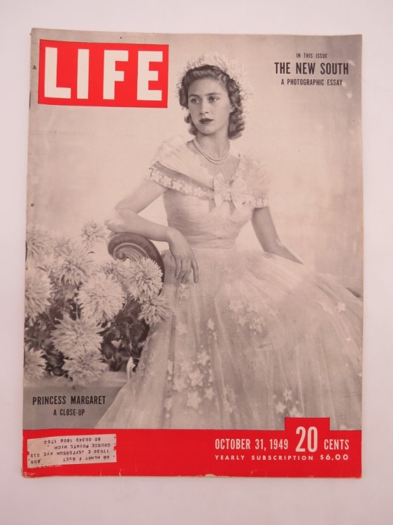LIFE MAGAZINE OCTOBER 31, 1949 (PRINCESS MARGARET CLOSE-UP)