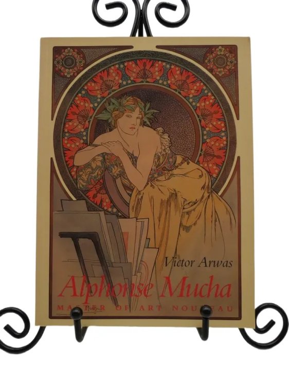ALPHONSE MUCHA