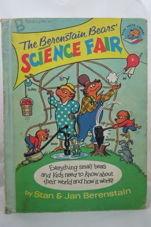 BERENSTAIN BEARS SCIENCE FAIR