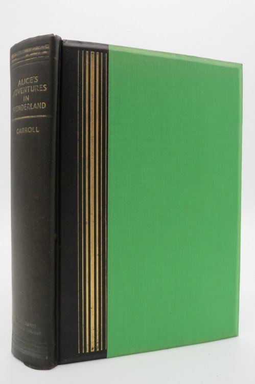 ALICE'S ADVENTURES IN WONDERLAND & THROUGH THE LOOKING GLASS IN ONE VOLUME