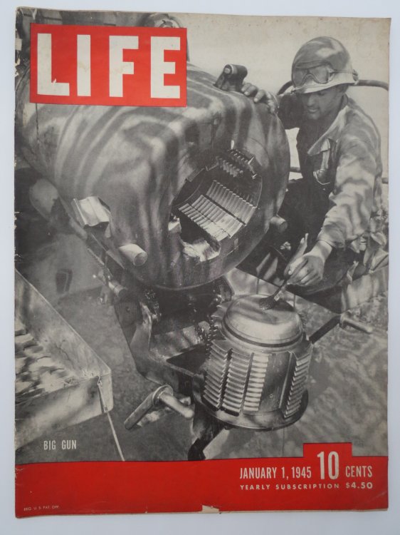 LIFE MAGAZINE. JANUARY 1, 1945 (BIG GUN)