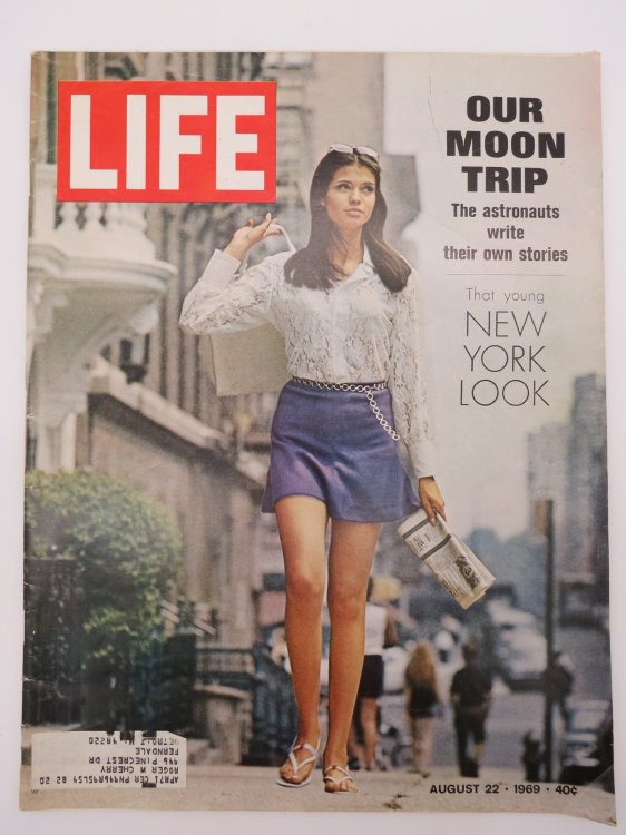 Image for LIFE MAGAZINE, AUGUST 22, 1969 (OUR MOON TRIP: THE ASTRONAUTS WRITE THEIR OWN STORIES) LIFE MAGAZINE, AUGUST 22, 1969 (OUR MOON TRIP: THE ASTRONAUTS WRITE THEIR OWN STORIES)
