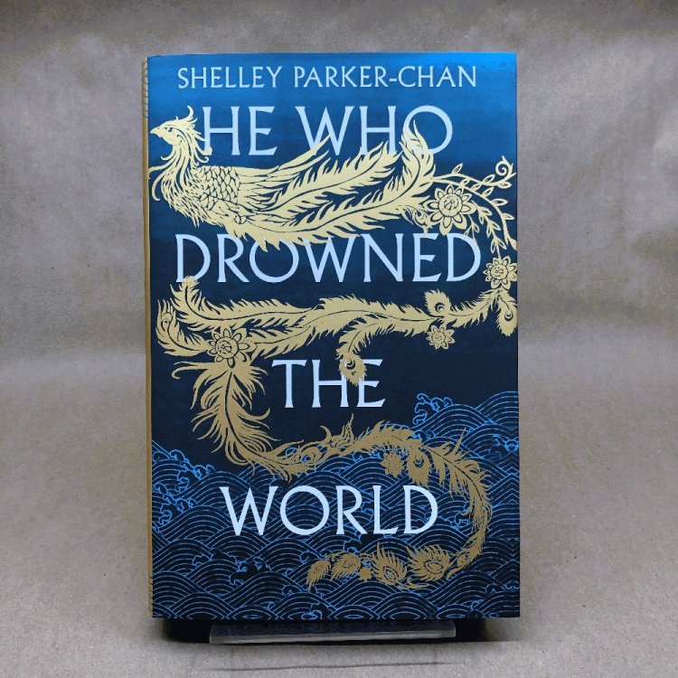 He Who Drowned the World (The Radiant Emperor, 2)