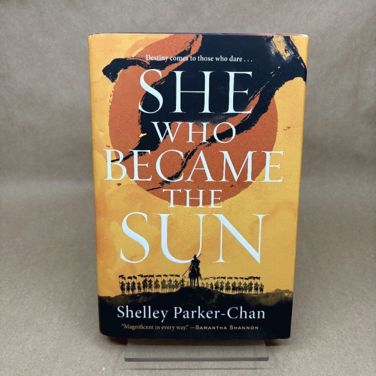 She Who Became the Sun (The Radiant Emperor Duology, 1)
