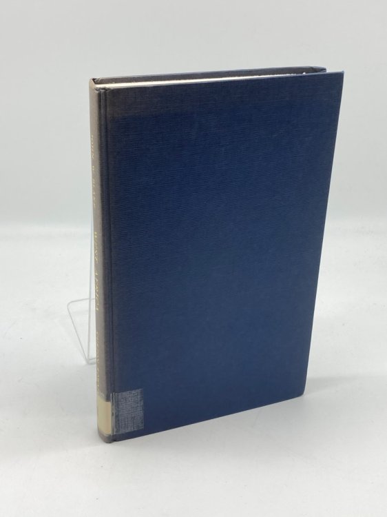 West Africa Quest for God and Gold, 1454-1578 : a Survey of the First Century of White Enterprise in West Africa, with Particular Reference to the . Their Rivalries with Other European Powers