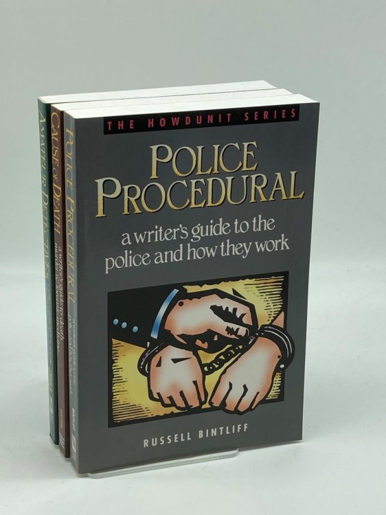 Image for 3 Volume Lot / Set Of The Howdunit Paperbacks Cause of Death; Amateur Detectives; Police Procedural 3 Volume Lot / Set Of The Howdunit Paperbacks Cause of Death; Amateur Detectives; Police Procedural