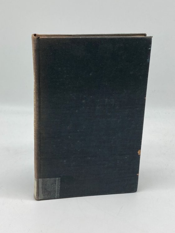 Mahatma Gandhi and Comparative Religion