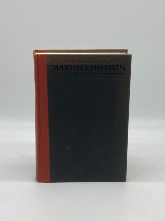 A World Destroyed The Atomic Bomb and the Grand Alliance