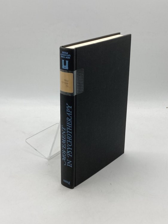 Movement in Psychotherapy Psychomotor Techniques and Training