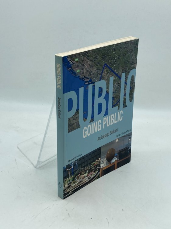 Going Public (Italian / English Bilingual Edition)