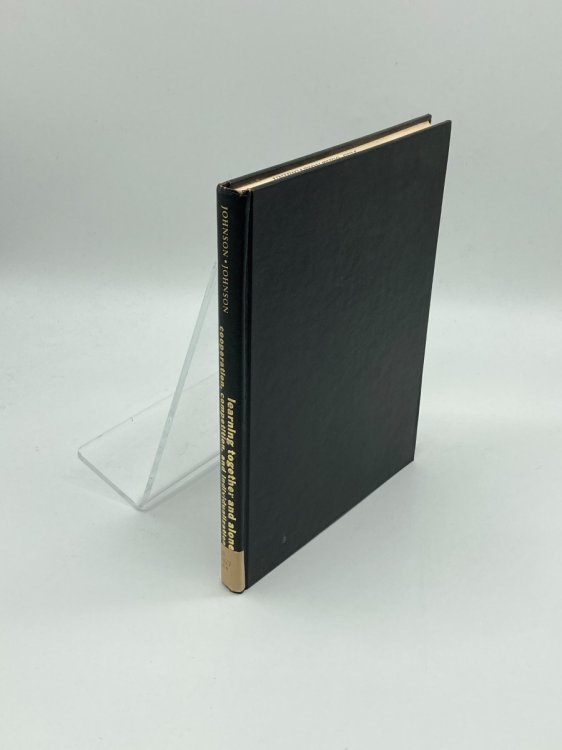 Learning Together and Alone Cooperation, Competition, and Individualization