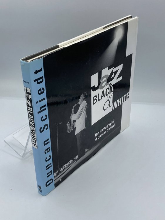 Image for Jazz in Black and White The Photographs of Duncan Schiedt Jazz in Black and White The Photographs of Duncan Schiedt
