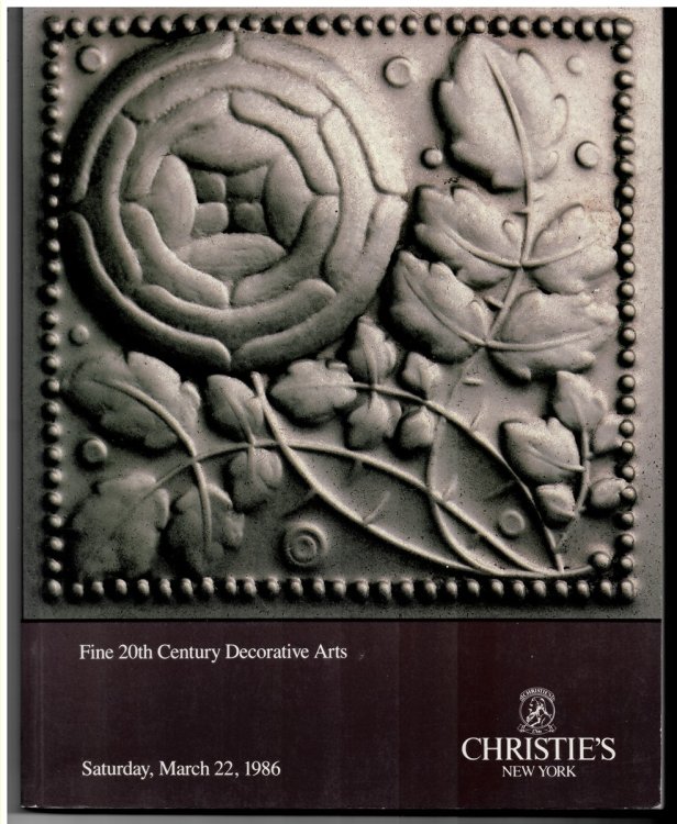 FINE 20th CENTURY DECORATIVE ARTS: the Properties of William and Beatrice Weiss, William Lamson and Nathalie H. Pyle . March 22 1986