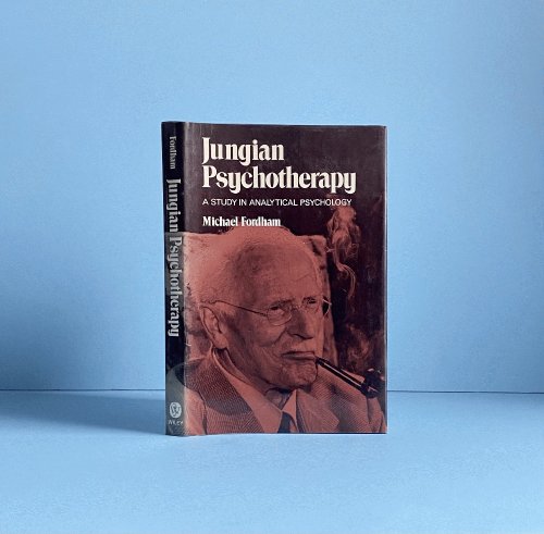 Jungian Psychotherapy: A Study in Analytical Psychology (Wiley Series in Probability and Mathematical Statistics)