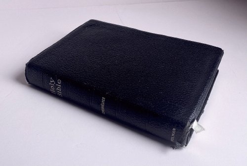 Holy Bible KJV Self Pronouncing Red Letter Edition