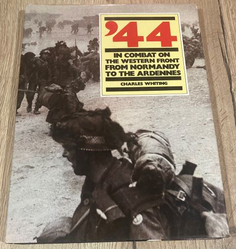 44 in Combat on the Western Front from Normandy to the Ardennes