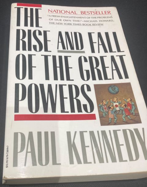 The Rise and Fall of the Great Powers