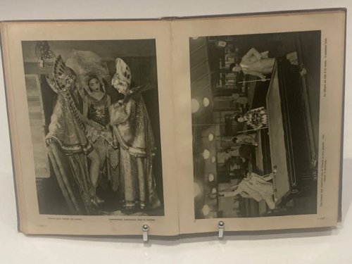 Japan a Pictorial Interpretation