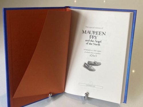 Maureen Fry and the Angel of the North