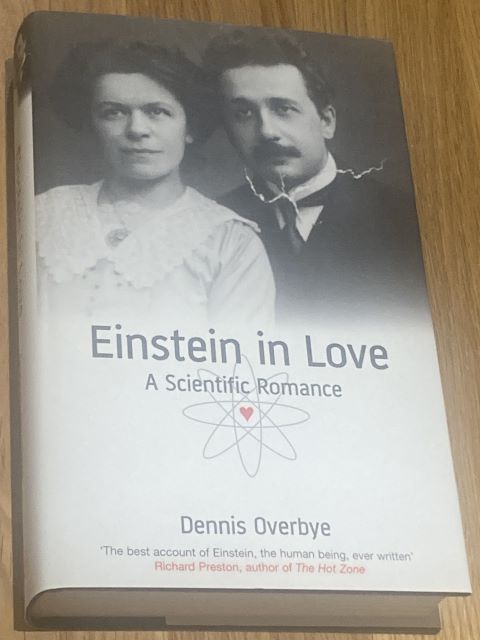 Einstein in Love - A Scientific Romance