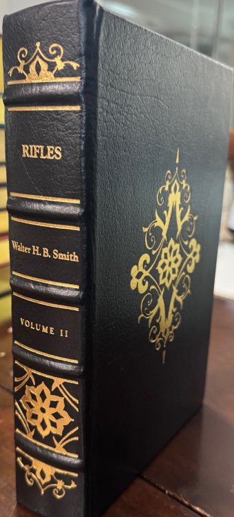 Rifles [N. R. A. Book of Small Arms - Volume Two] (The Firearms Classics Library)