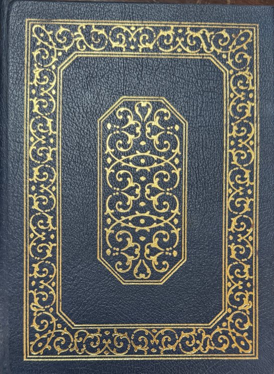 Macmillan Dictionary of Quotations (Collector's Edition)