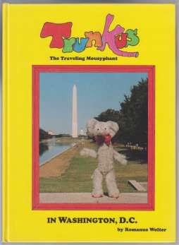Trunkus The Travelling Mousyphant in Washington, D.C. SIGNED